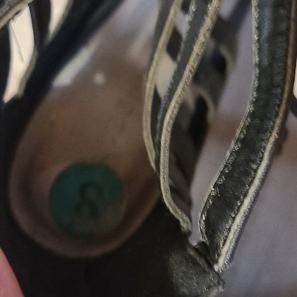 Bcbg heels size 8 - Picture 4 of 5